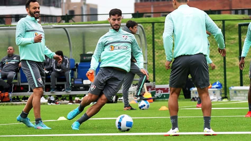 Veja as opções de Diniz com saída do volante Nonato do Fluminense