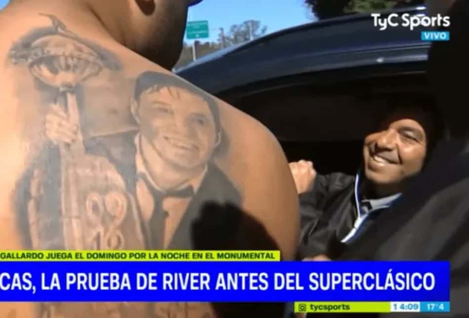 Torcedor do River Plate chora de emoção com gesto de Marcelo Gallardo