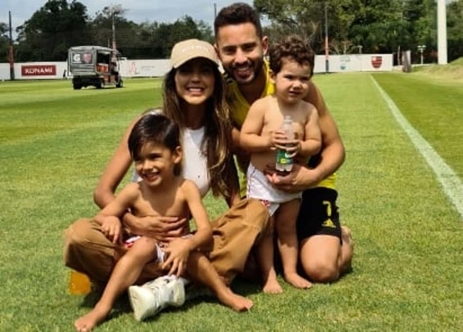 Família Éverton Ribeiro