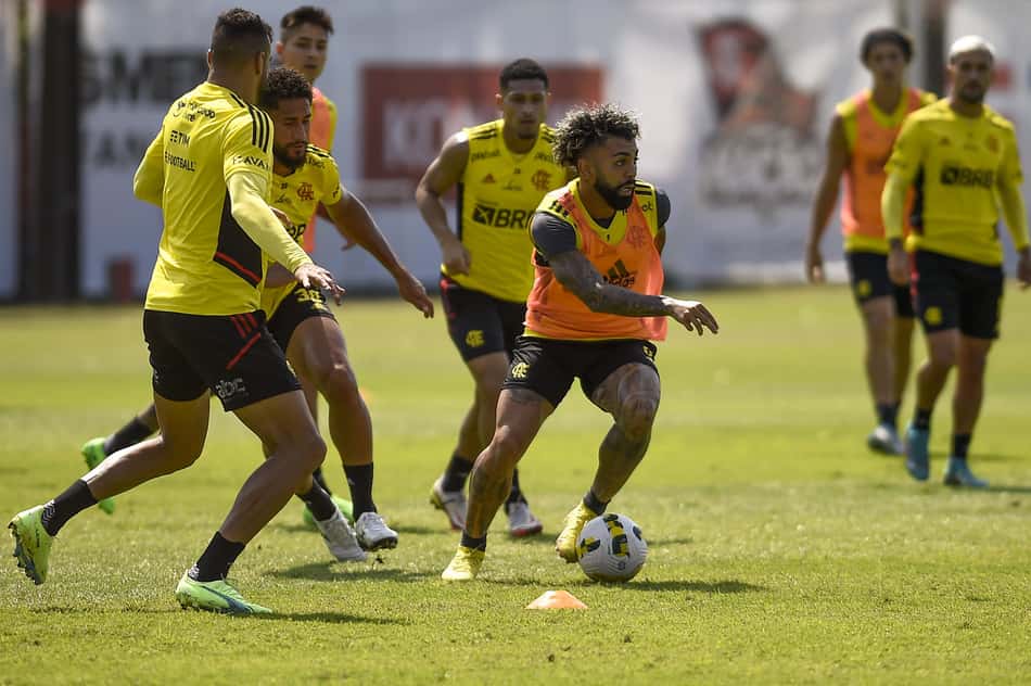 Flamengo realiza último treino antes de jogo contra o Ceará; veja provável time