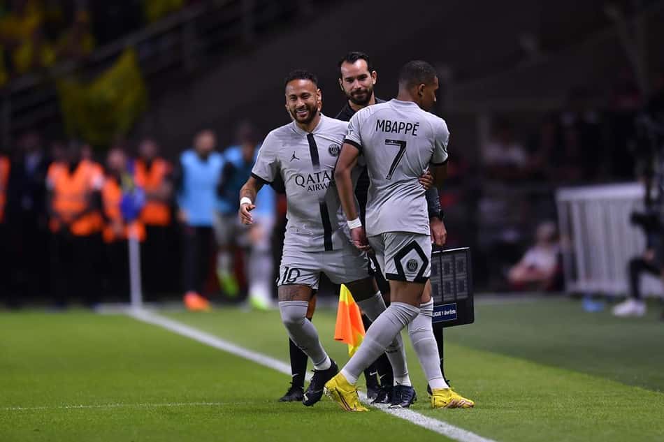 Técnico do PSG diz que Neymar 'aceitou bem' a reserva contra o Nantes