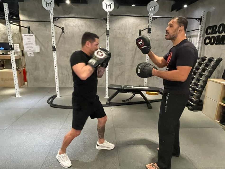 Treinando com Minotouro, empresário Rafael Sorrilha comenta evolução: 'Espero em breve competir'