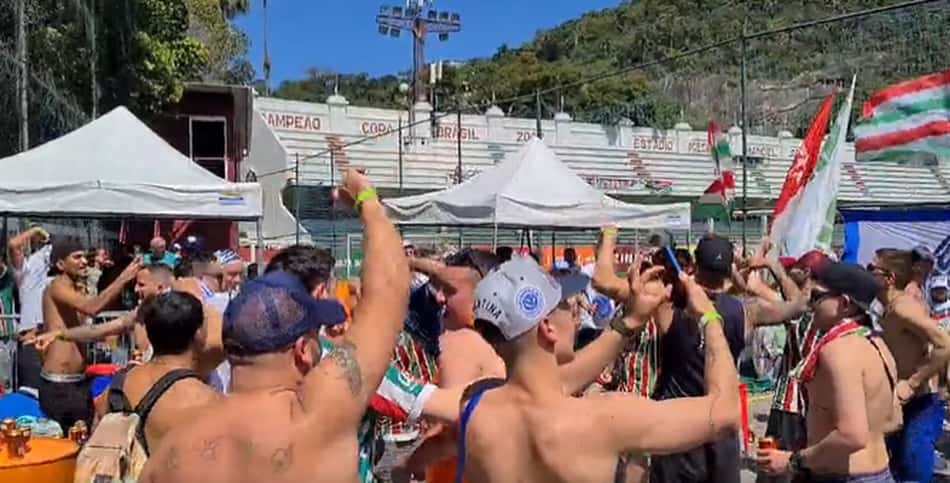 Torcedores do Vélez vão à sede do Fluminense antes de semifinal da Libertadores