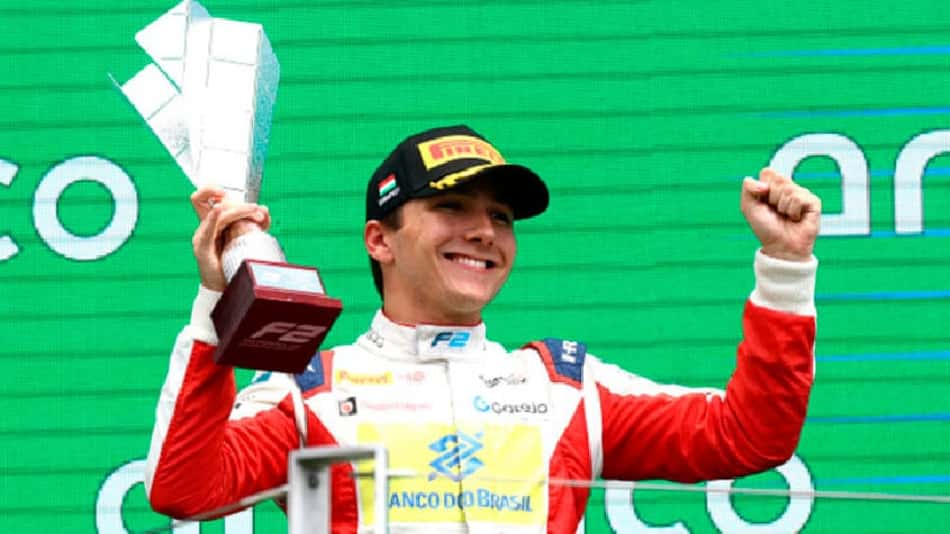 Enzo Fittipaldi assina contrato e entra para academia de pilotos da Red Bull