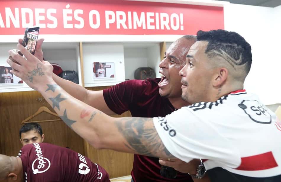 ANÁLISE: Poder de reação mostra que elenco do São Paulo tem sim 'cabeça fria e coração quente'
