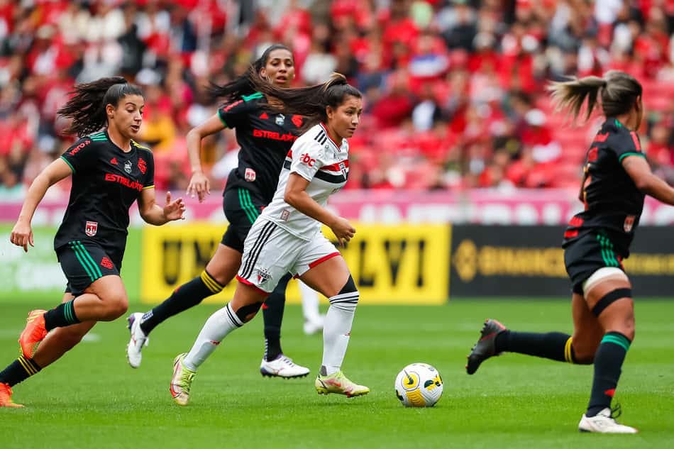 São Paulo x Internacional: prováveis times e onde assistir ao duelo pela semifinal do Brasileirão Feminino