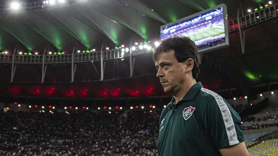 Fluminense tem dia decisivo para definir meio-campo contra o Corinthians; veja as opções
