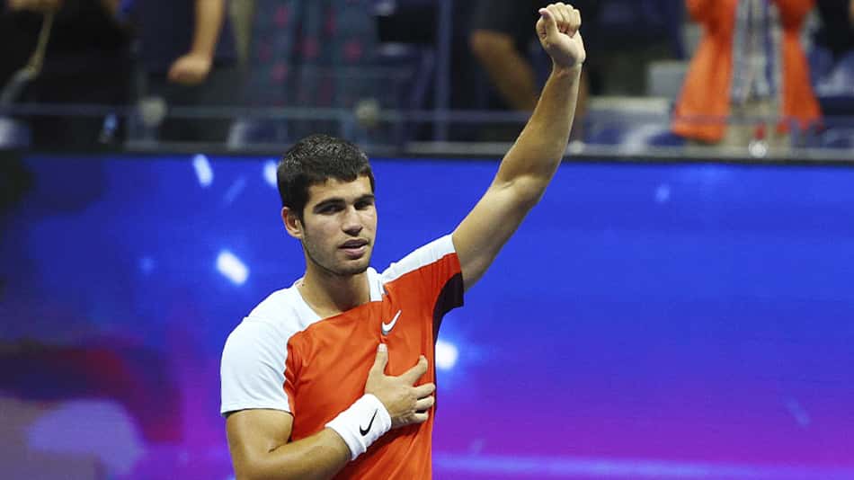 Alcaraz iguala marcas de muster, Kafelnikov e Rios como Nº 1