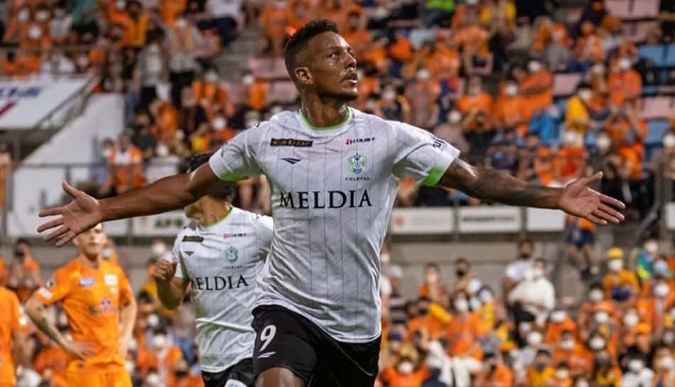 Wellington Tanque comenta gol que evitou derrota do seu time no Japão: 'Uma explosão de felicidade'