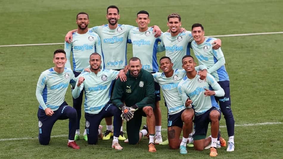 Palmeiras dá sequência na preparação para o clássico com o Santos; veja provável time