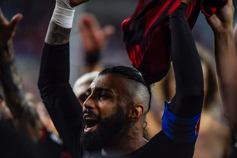 Gabigol mira recorde em finais pelo Flamengo e projeta 'confrontos complicados': 'Temos de estar 100%'