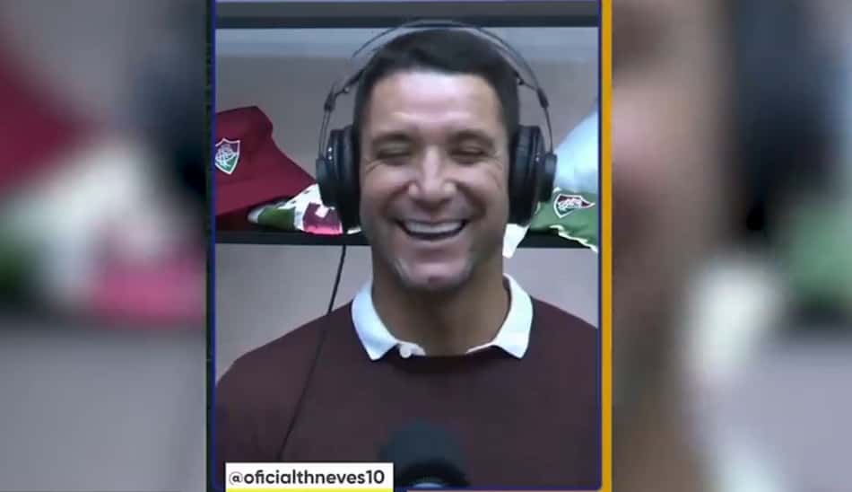 VÍDEO – Thiago Neves brinca ao aparecer em live de Casimiro: 'Fala, Zezé'