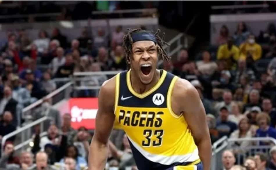 Myles Turner faz lobby por troca para o Lakers