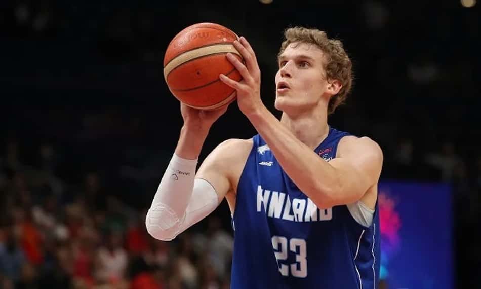 "Fiquei em choque após troca para o Jazz", revela Lauri Markkanen