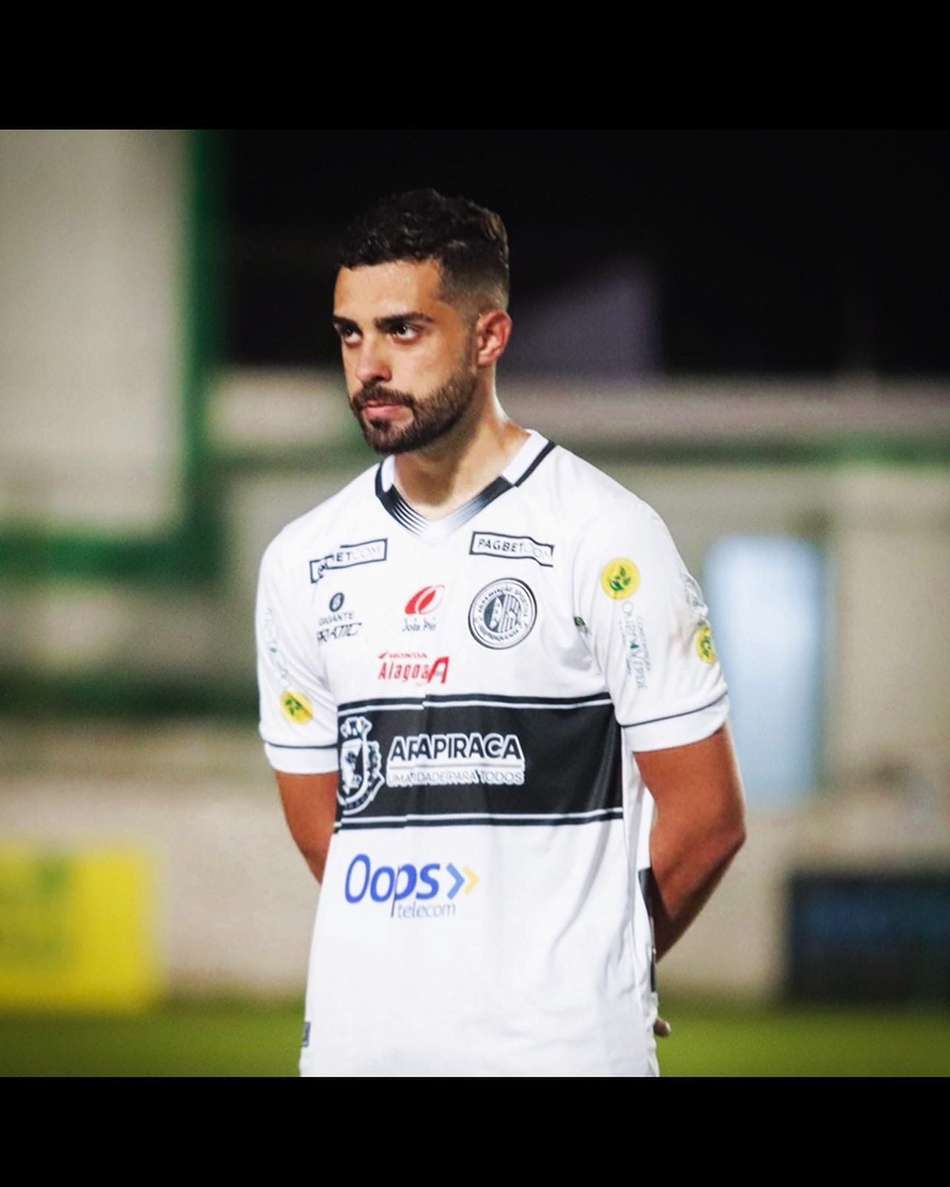 Lucas Gaspar relembra hat-trick pelo ASA e vibra com números positivos