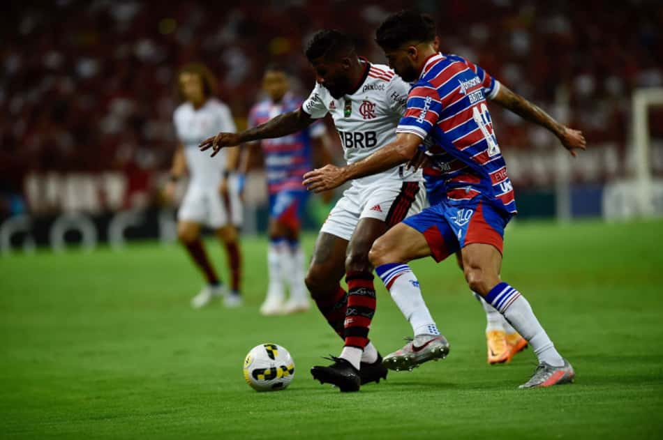 VÍDEO: os melhores momentos da vitória do Fortaleza sobre o Flamengo pelo Brasileirão