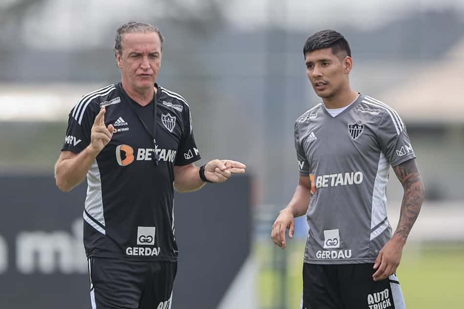 Zaracho comenta mudança anímica no Atlético-MG e projeta futuro: 'Seguir trabalhando'