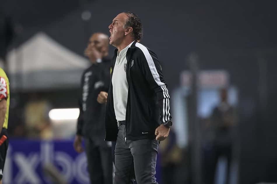 Cuca destaca retomada de confiança do Atlético-MG: 'A gente fica mais fortalecido'
