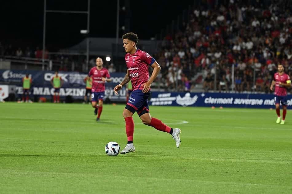 Neto Borges se anima com campanha do Clermont na Ligue 1