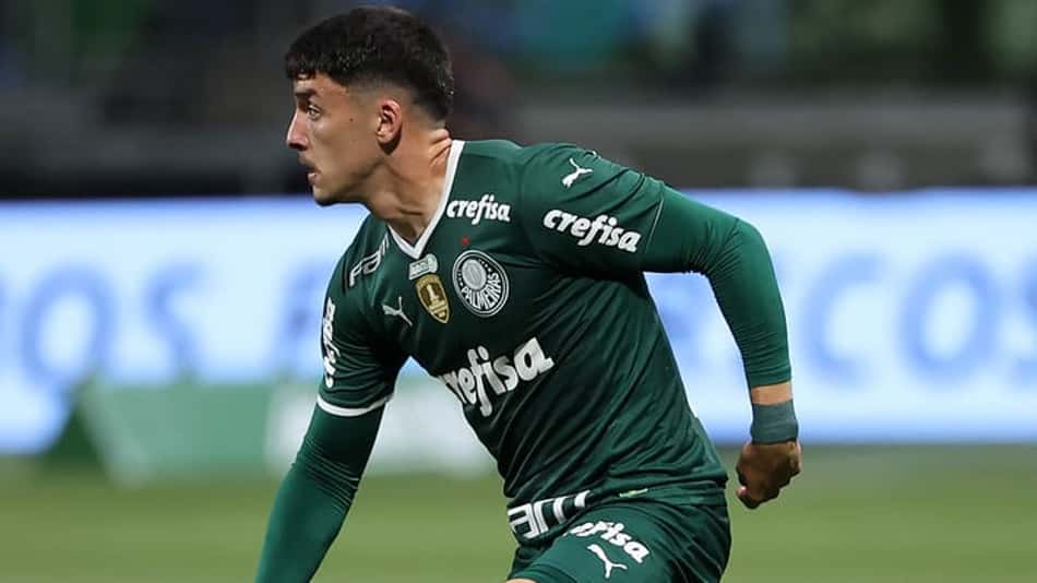 Piquerez tem aumento salarial em novo contrato com o Palmeiras