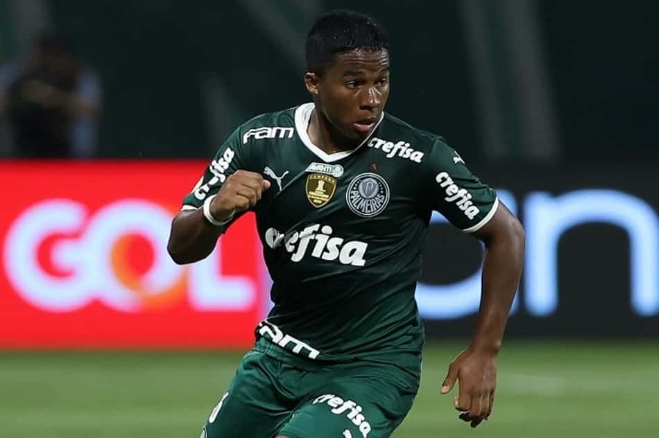 Endrick vende NFT da primeira camisa como profissional do Palmeiras por R$ 30 mil