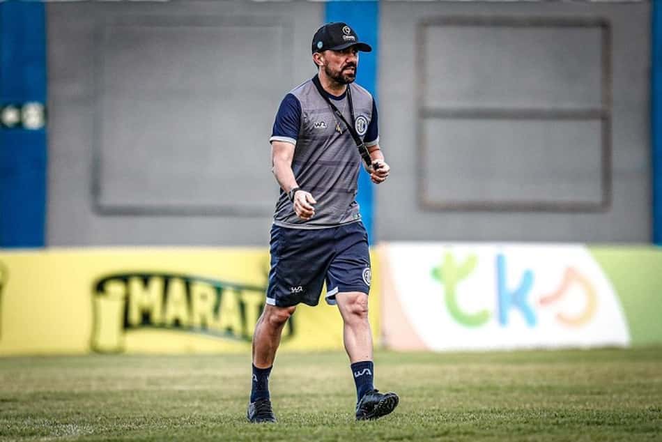 Preparado, Luizinho Lopes foca em novos desafios no futebol