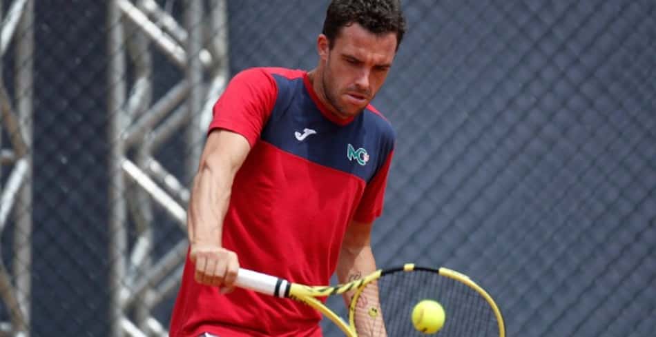 Cecchinato lembra vitória sobre Djokovic em Roland Garros e foca em retorno ao top 100 torneio no Rio de Janeiro