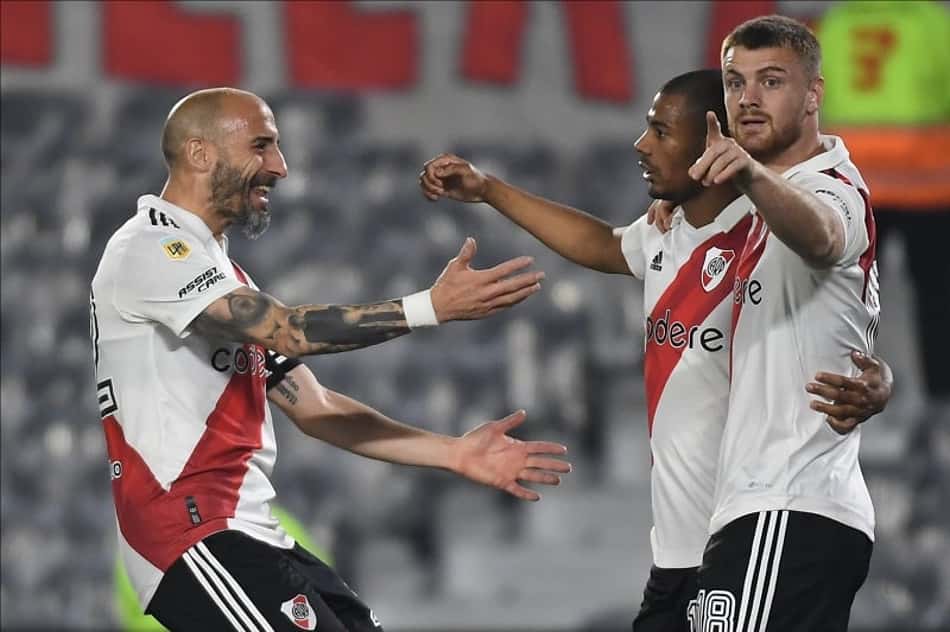 River Plate bate Platense e garante presença na Libertadores 2023