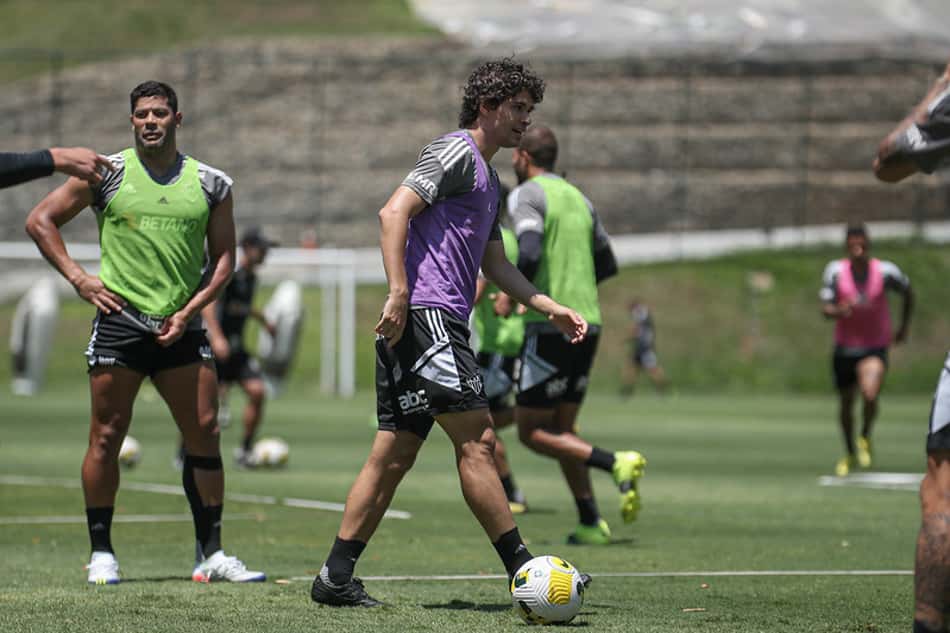 Atlético-MG: Hulk e Mariano são liberados pelo departamento médico e devem ser reforços contra o Flamengo pelo Brasileirão