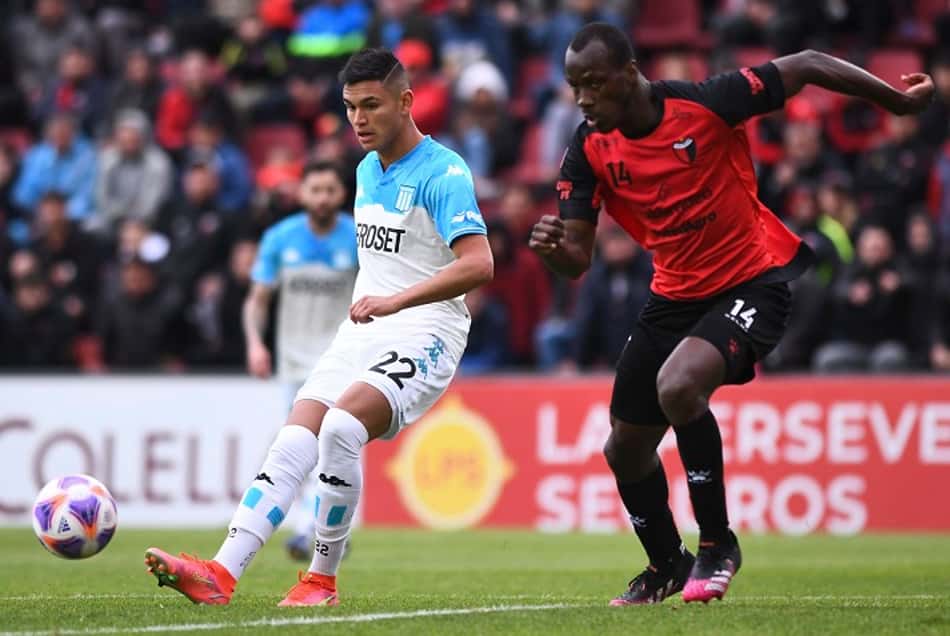 Argentino: Racing bate Colón e volta a 'colar' no líder Boca Juniors