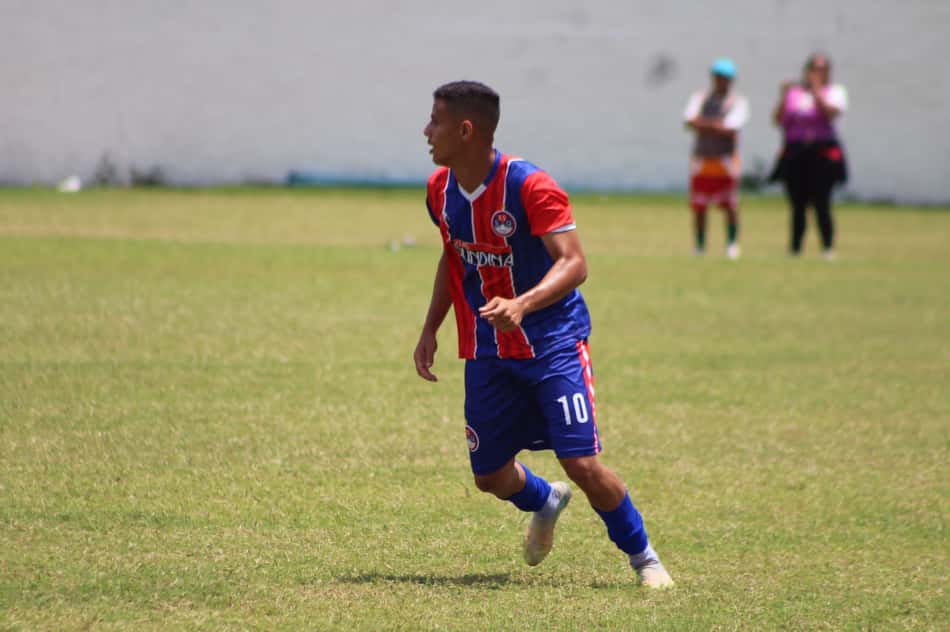 Marlon Costa vibra com vaga no Paraibano Segunda Divisão pela Queimadense