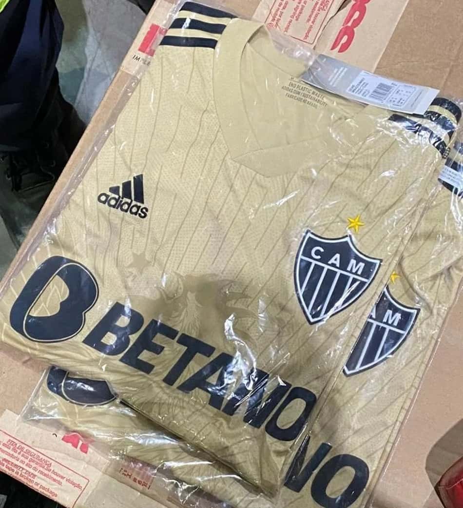 Imagens do suposto terceiro uniforme do Atlético-MG vazam na web