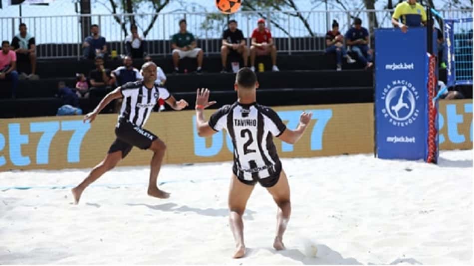 Liga Nacional de Futevôlei volta a ter etapa disputada em São Paulo