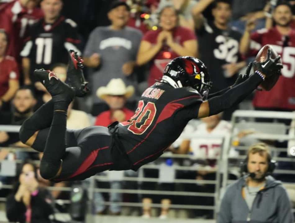 Com fim de 2º quarto espetacular da defesa, Arizona Cardinals vence New Orleans Saints