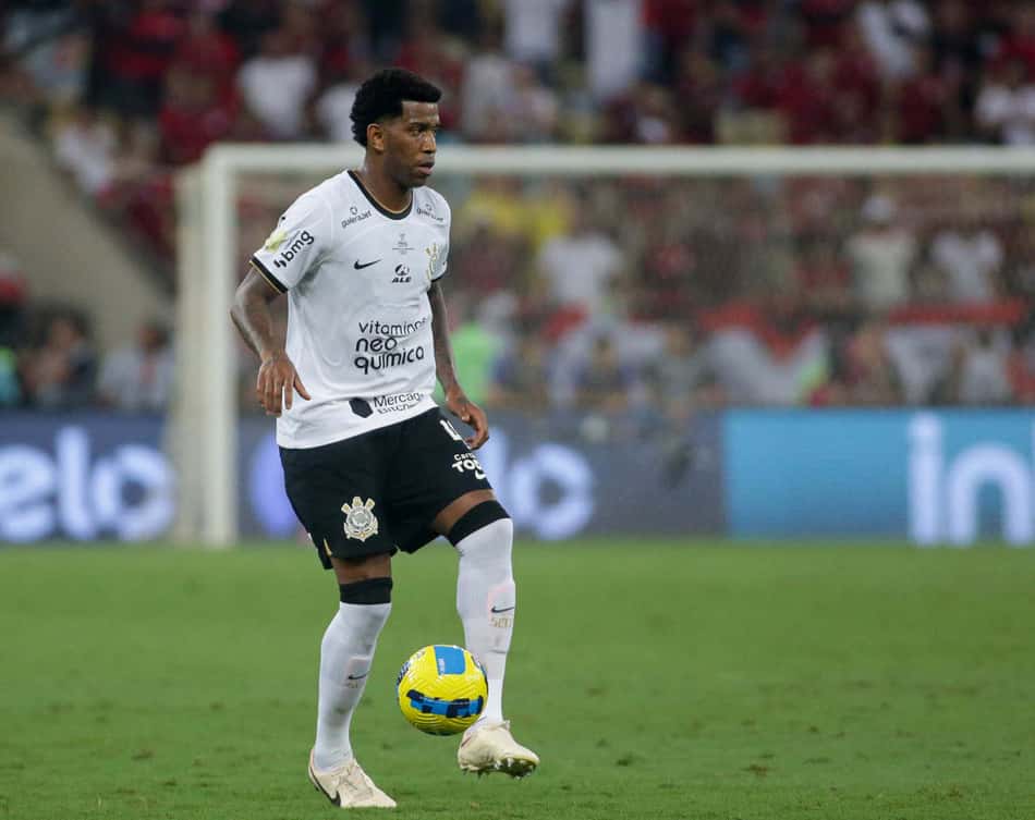 Unindo juventude e experiência: veja a retrospectiva dos zagueiros do Corinthians nesta temporada