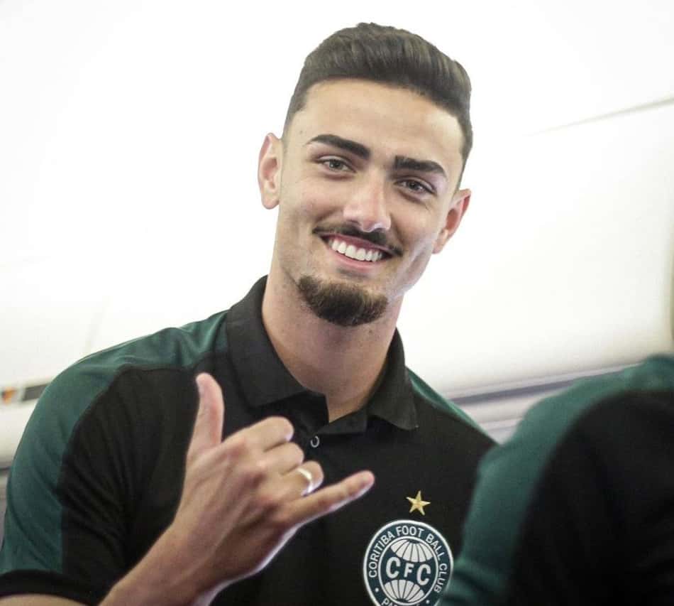 "Temos totais condições", diz Cadorini sobre o Coritiba após 1º gol