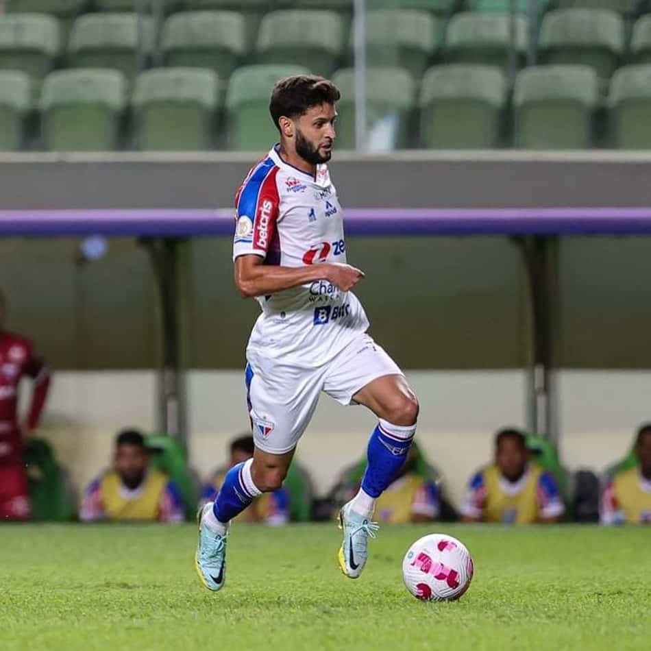 Vasco tem interesse na contratação de Juninho Capixaba, do Fortaleza