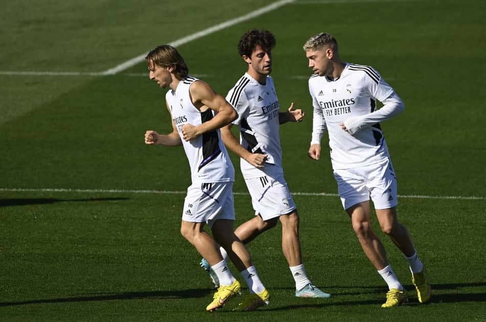 Meia do Real Madrid tem lesão muscular e pode ser desfalque contra o Manchester City, na Champions