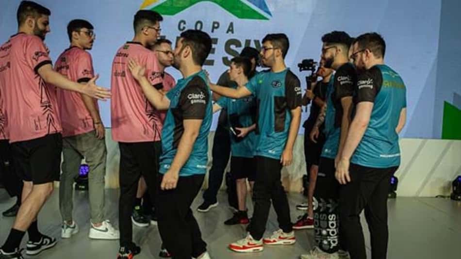Copa Elite Six da América: brasileiros dominam primeira fase da competição