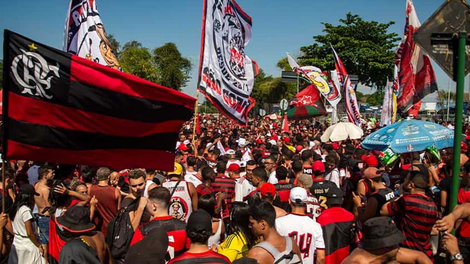 Crianças de favela do Rio irão para Guayaquil acompanhar o Flamengo na final da Libertadores