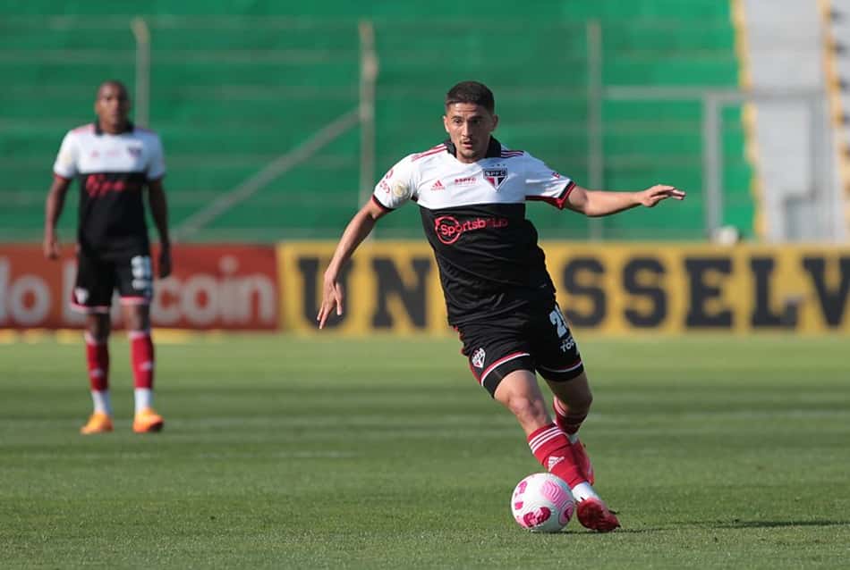 São Paulo 'balança' com nova investida de time da Premier League