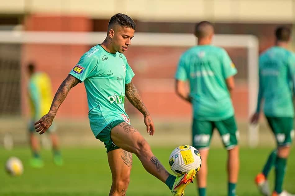 América-MG não terá Matheusinho e Patric contra o Internacional; atacantes são dúvidas
