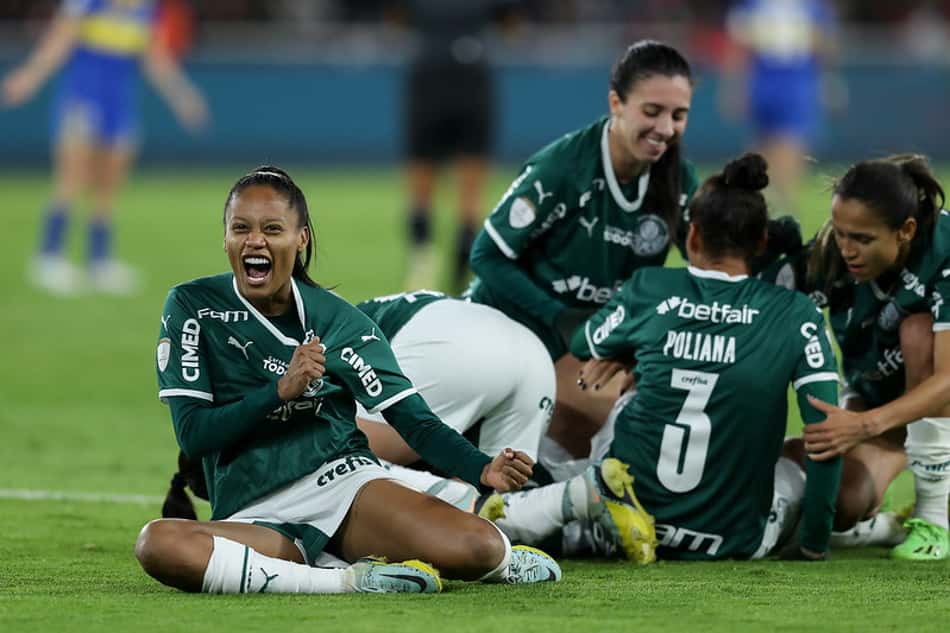 Palmeiras 'luta sem parar', goleia o Boca e conquista título inédito da Libertadores Feminina