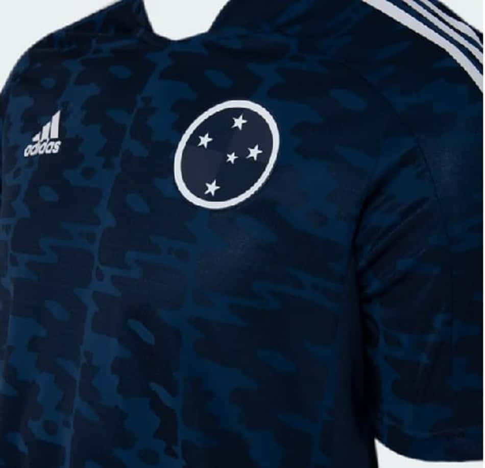 Cruzeiro lança camisa comemorativa, para celebrar o acesso à Série A