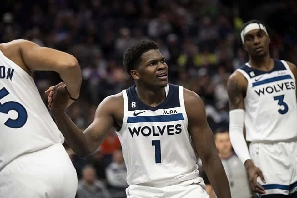 Anthony Edwards chama Timberwolves de 'soft' após sofrer virada do Knicks