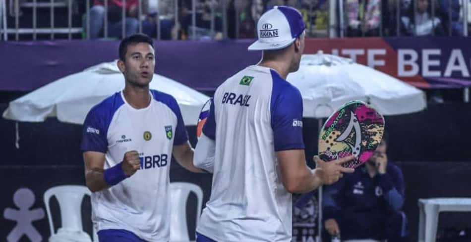 Brasil derrota a Letônia na estreia da Copa do Mundo de Beach Tennis no Rio de Janeiro