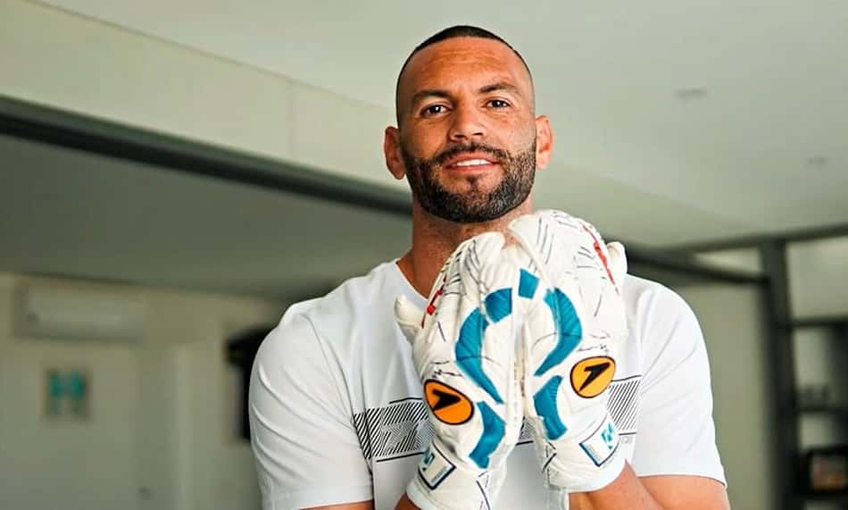 Campeão pelo Palmeiras e convocado para a Seleção, Weverton terá luvas em sua homenagem