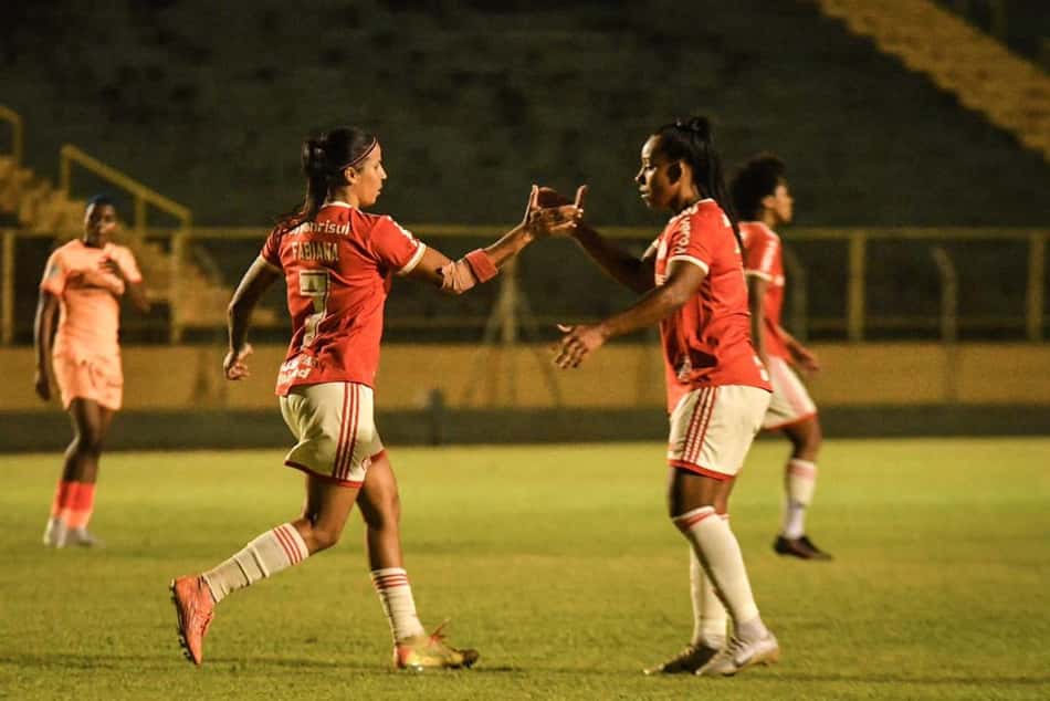 Após empate na estreia, Internacional busca primeira vitória na Ladies Cup