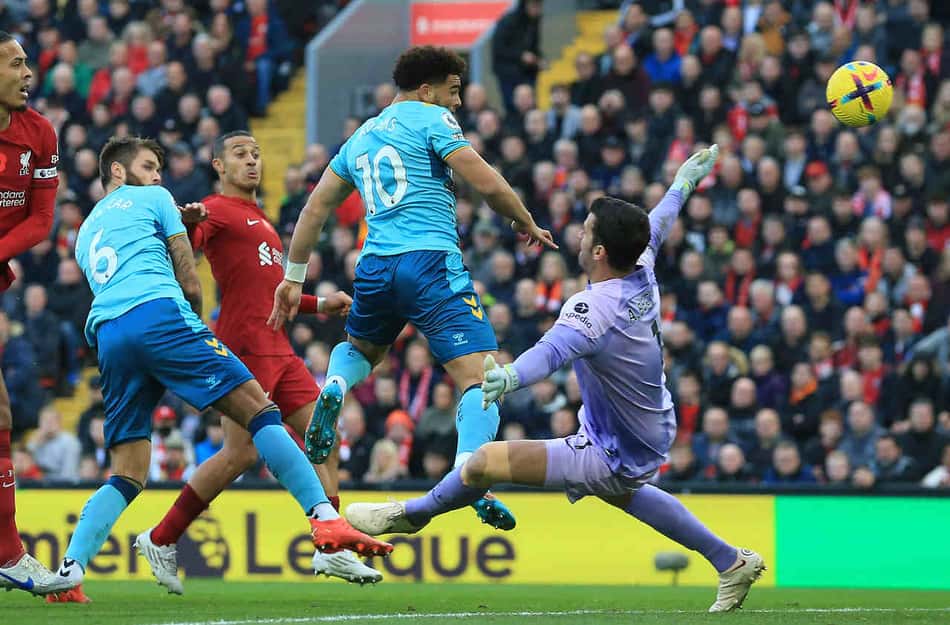 Seleção: Alisson opera milagre e se destaca em vitória do Liverpool na Premier League