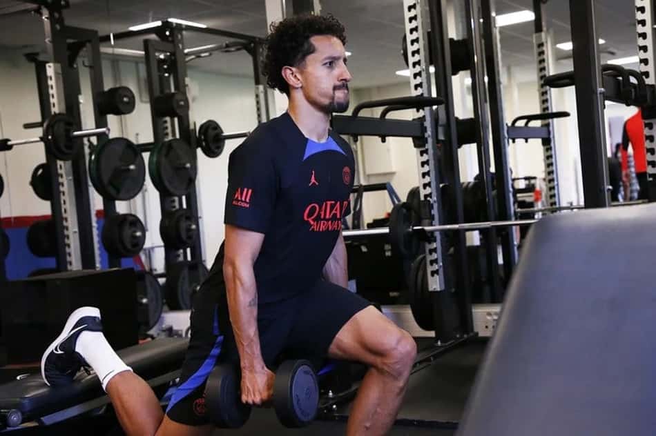 Marquinhos sente desconforto muscular e desfalca o PSG no último jogo antes da Copa do Mundo